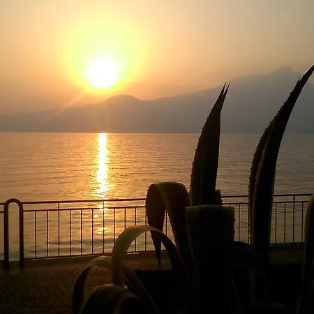 Al Caval Otel Torri Del Benaco