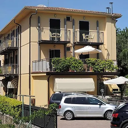 Al Caval Hotel Torri Del Benaco