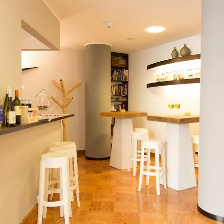 Al Caval 3* 토리델베나코