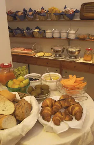 Al Caval Hotell Torri Del Benaco